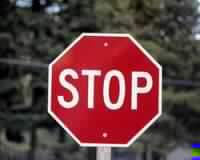 تدخل الآخرين دون وجه حق يصدع الحياة الزوجية