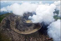 El Salvador Volcano Kills Two, Thousands Flee