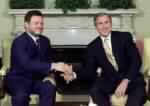 Albanians in Macedonia Agree to Lay Down Arms as NATO Prepares to Deploy