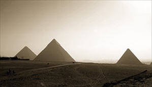 Mujeres creyentes en la Casa del Fara&oacute;n