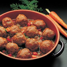 Alb&oacute;ndigas en salsa 